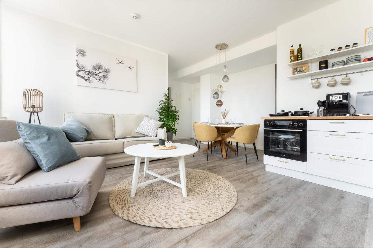 Himmelsstuermer Apartments By Stay Awesome Касел Екстериор снимка