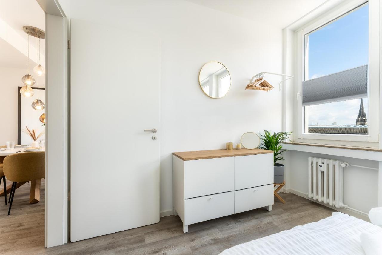 Himmelsstuermer Apartments By Stay Awesome Касел Екстериор снимка