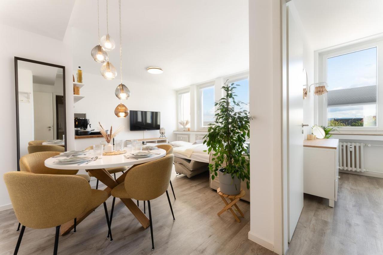 Himmelsstuermer Apartments By Stay Awesome Касел Екстериор снимка